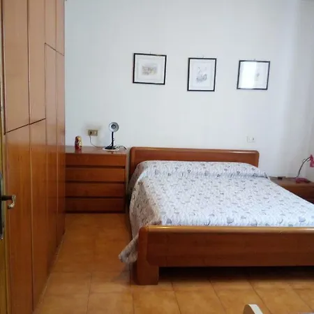Casa Fiorella Apartament *